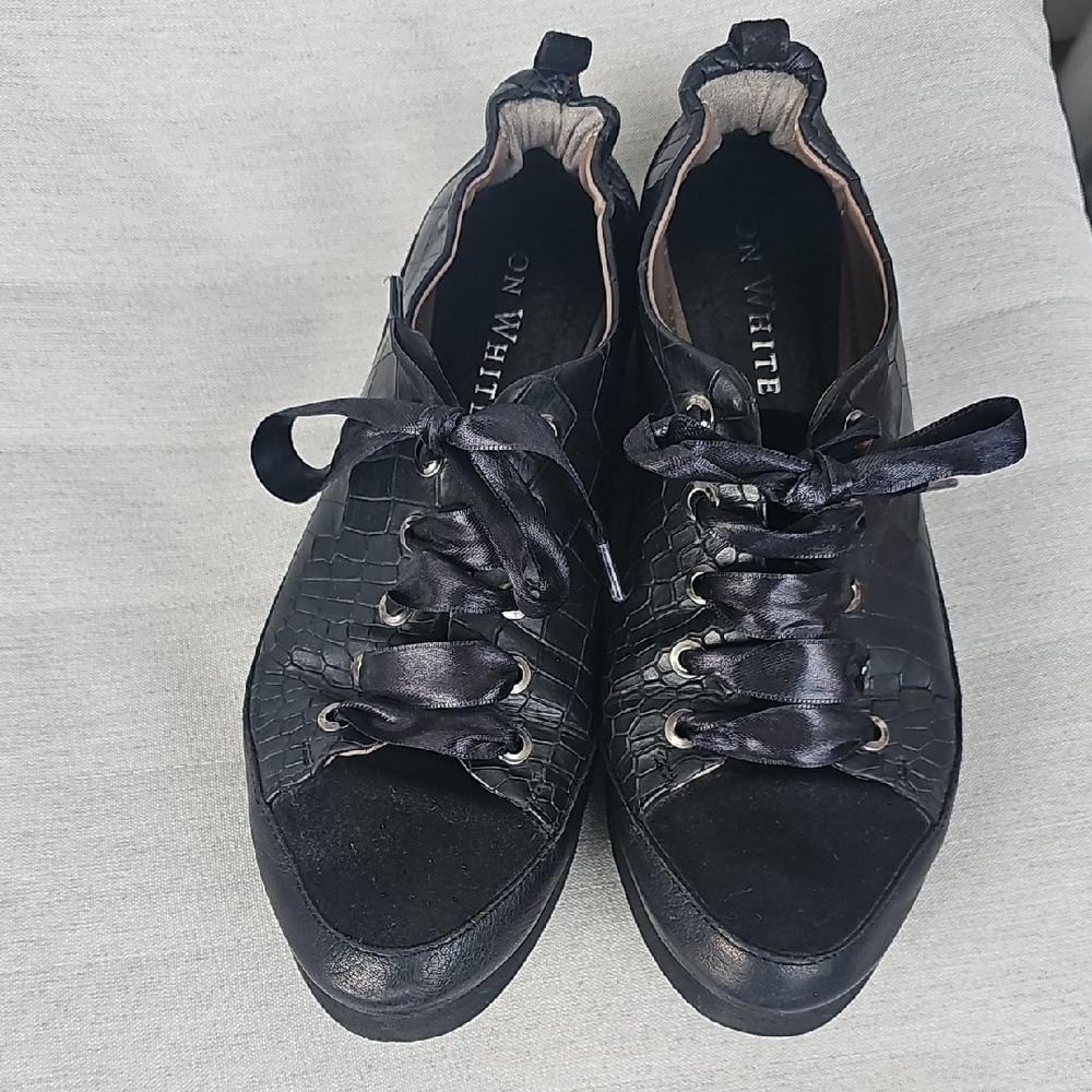 Ron White Black Leather Sneakers with Ultralight Wedge Outsole - EU 37½ (US 7 )